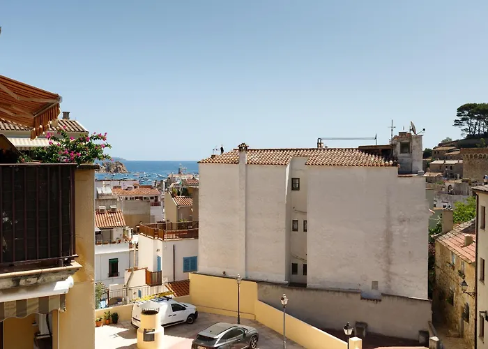 Lets Holidays Big Terrace House With Parking Villa