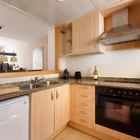 Вилла Lets Holidays Big Terrace House With Parking Тосса-де-Мар