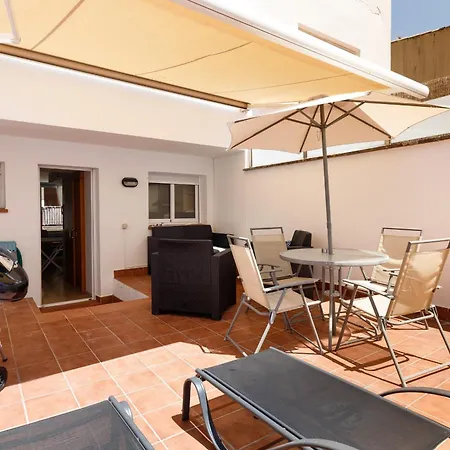 Lets Holidays Big Terrace House With Parking * Тосса-де-Мар