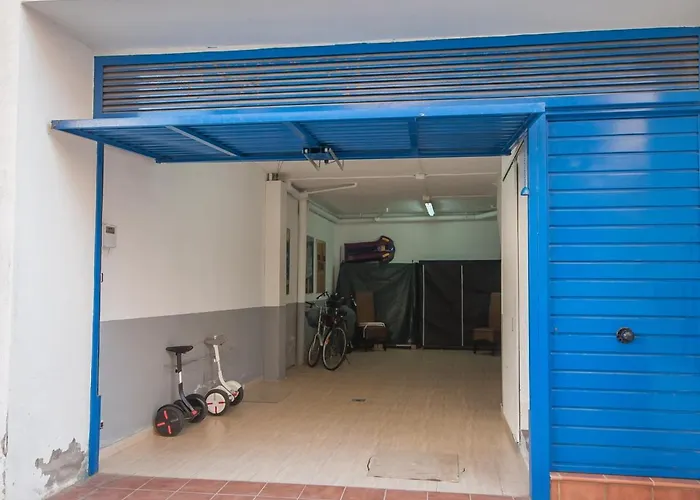 Lets Holidays Big Terrace House With Parking 빌라 *