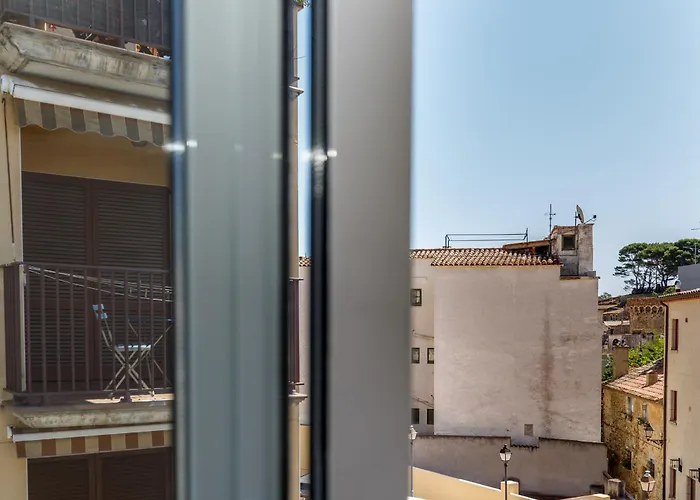 Lets Holidays Big Terrace House With Parking * 또사데마르