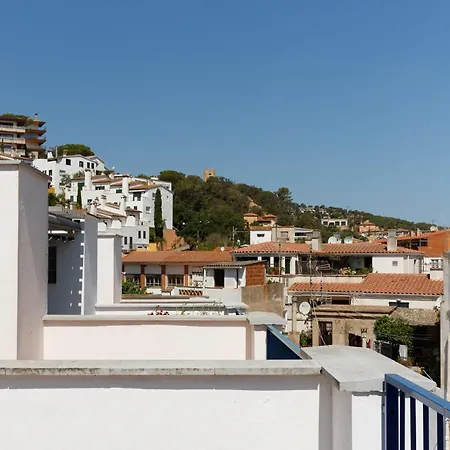 Lets Holidays Big Terrace House With Parking فيلة *